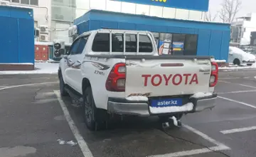 Toyota Hilux 2022 года за 19 500 000 тг. в Алматы фото 4