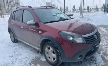Renault Sandero 2012 года за 4 500 000 тг. в Астана фото 3