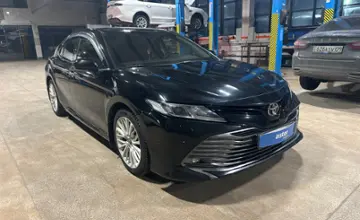 Toyota Camry 2018 года за 12 500 000 тг. в Караганда фото 3