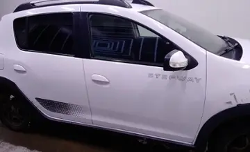 Renault Sandero 2017 года за 4 500 000 тг. в Павлодар фото 4