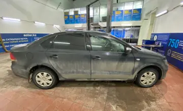 Volkswagen Polo 2015 года за 3 500 000 тг. в Астана фото 4