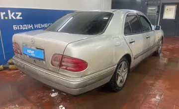 Mercedes-Benz E-Класс 1996 года за 2 500 000 тг. в Астана
