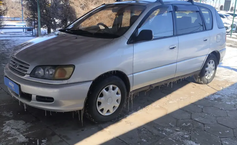 Toyota Ipsum 1997 года за 3 500 000 тг. в Талдыкорган