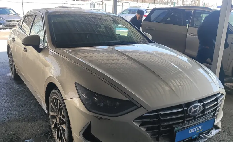 Hyundai Sonata 2023 года за 13 500 000 тг. в Алматы фото 3