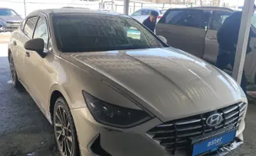 Hyundai Sonata 2023 года за 13 500 000 тг. в Алматы фото 3