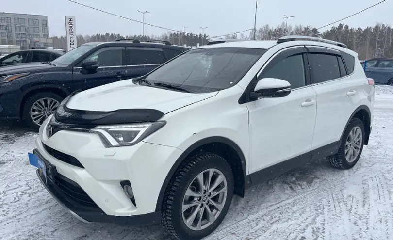 Toyota RAV4 2017 года за 13 000 000 тг. в Усть-Каменогорск