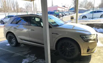 Audi e-tron 2020 года за 14 200 000 тг. в Алматы фото 4