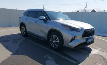 Toyota Highlander 2023 года за 25 000 000 тг. в Шымкент фото 2
