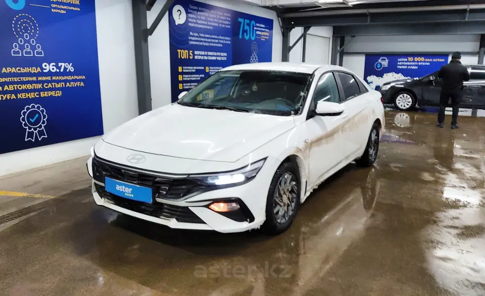 Hyundai Elantra 2024 года за 11 000 000 тг. в Астана