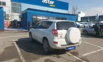 Toyota RAV4 2010 года за 7 500 000 тг. в Алматы фото 4