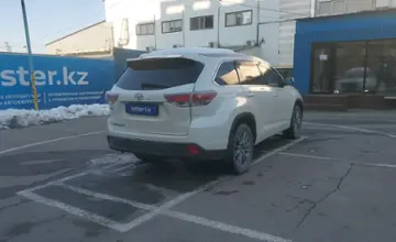 Toyota Highlander 2014 года за 14 000 000 тг. в Алматы фото 3