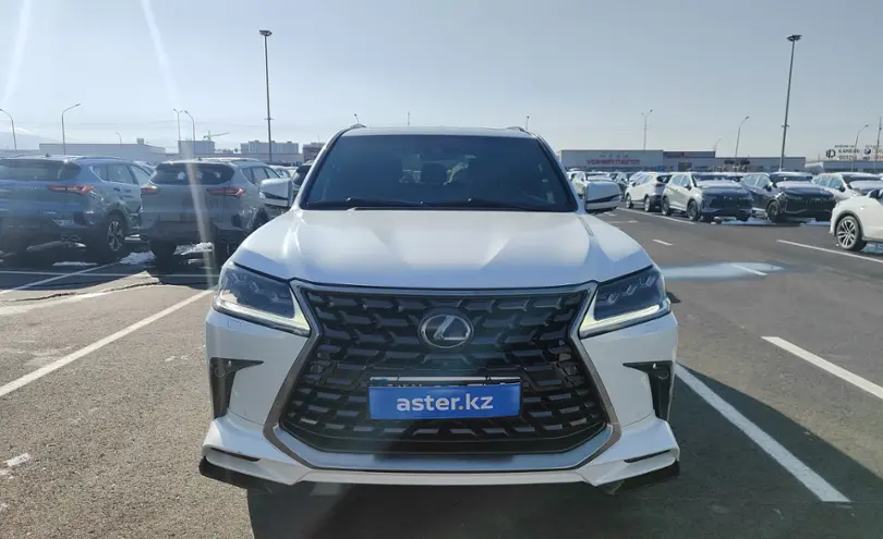 Lexus LX 2021 года за 57 000 000 тг. в Алматы фото 2