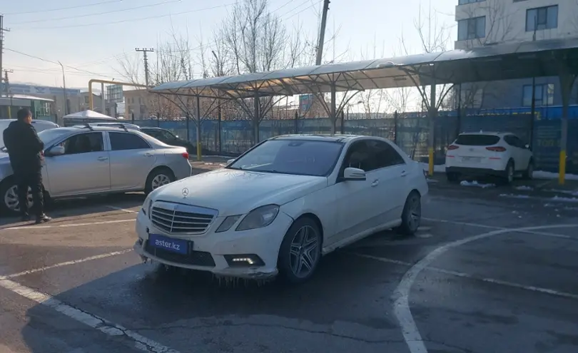 Mercedes-Benz E-Класс 2010 года за 3 000 000 тг. в Алматы