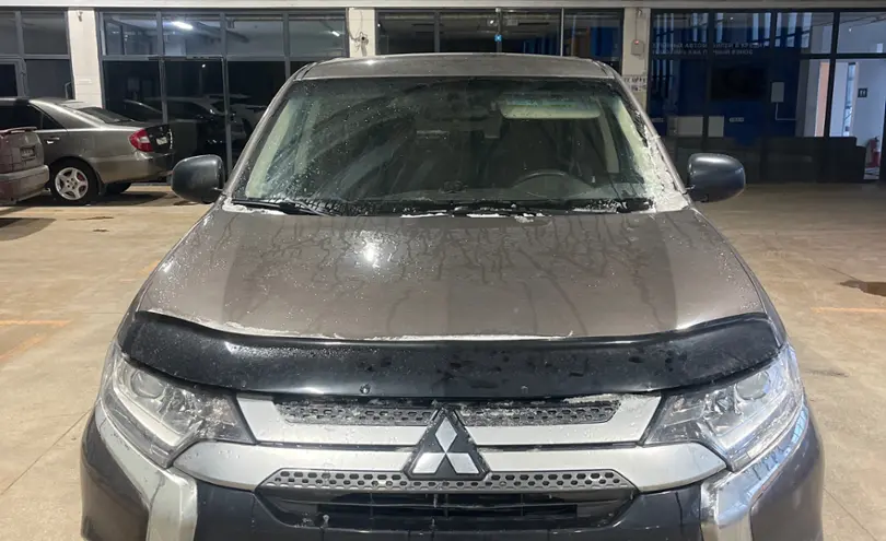 Mitsubishi Outlander 2019 года за 10 700 000 тг. в Караганда фото 2