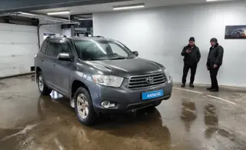 Toyota Highlander 2010 года за 9 000 000 тг. в Астана фото 2
