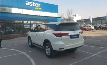 Toyota Fortuner 2022 года за 22 000 000 тг. в Алматы фото 4