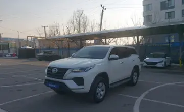 Toyota Fortuner 2022 года за 22 000 000 тг. в Алматы фото 1