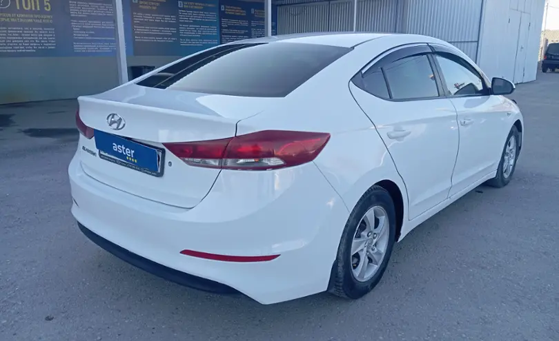 Hyundai Elantra 2018 года за 6 500 000 тг. в Тараз фото 5