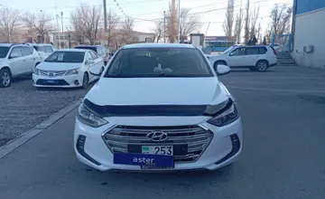 Hyundai Elantra 2018 года за 6 500 000 тг. в Тараз фото 2