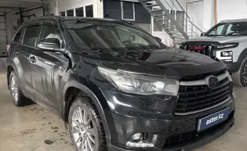 Toyota Highlander 2014 года за 13 000 000 тг. в Петропавловск фото 3