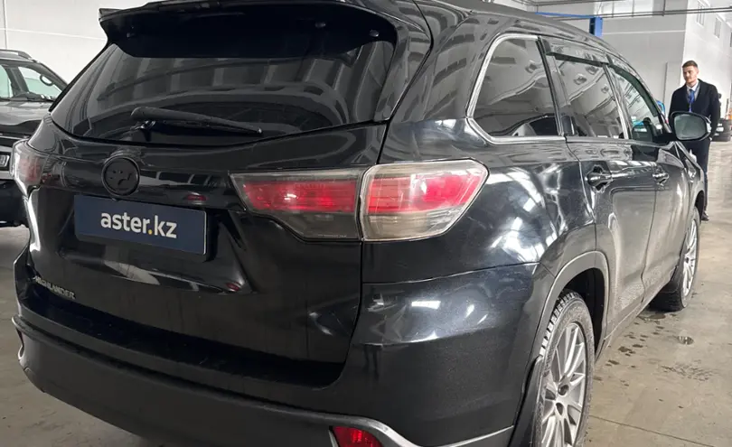 Toyota Highlander 2014 года за 13 000 000 тг. в Петропавловск фото 5
