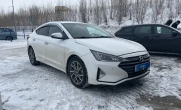 Hyundai Elantra 2019 года за 6 800 000 тг. в Усть-Каменогорск фото 3