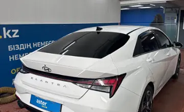 Hyundai Elantra 2022 года за 9 200 000 тг. в Астана