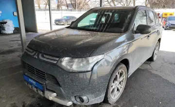 Mitsubishi Outlander 2013 года за 5 850 000 тг. в Алматы фото 1