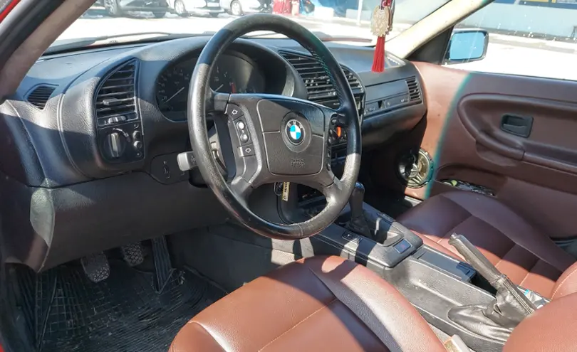 BMW 3 серии 1993 года за 1 500 000 тг. в Шымкент фото 5
