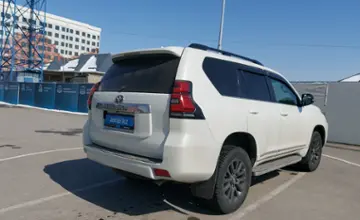 Toyota Land Cruiser Prado 2018 года за 22 700 000 тг. в Шымкент фото 3