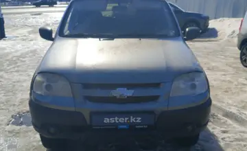 Chevrolet Niva 2012 года за 2 500 000 тг. в Уральск фото 2