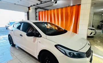 Kia Cerato 2017 года за 6 000 000 тг. в Алматы фото 2
