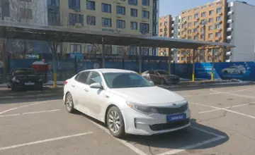 Kia Optima 2018 года за 7 500 000 тг. в Алматы фото 2