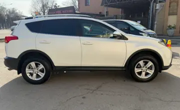 Toyota RAV4 2014 года за 10 300 000 тг. в Алматы