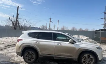 Hyundai Santa Fe 2019 года за 12 500 000 тг. в Уральск фото 4