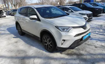 Toyota RAV4 2018 года за 11 700 000 тг. в Актобе фото 3