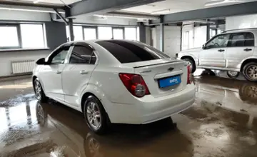 Chevrolet Aveo 2015 года за 4 000 000 тг. в Астана фото 4