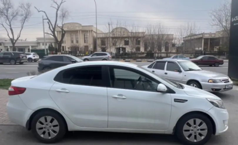 Kia Rio 2015 года за 5 000 000 тг. в Шымкент фото 4