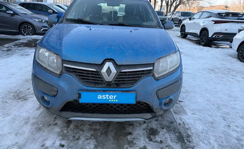 Renault Sandero 2015 года за 4 500 000 тг. в Актобе фото 2