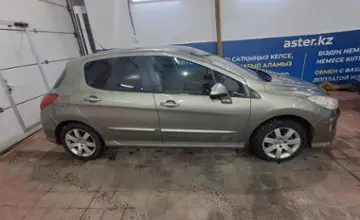 Peugeot 308 2010 года за 3 500 000 тг. в Астана фото 4