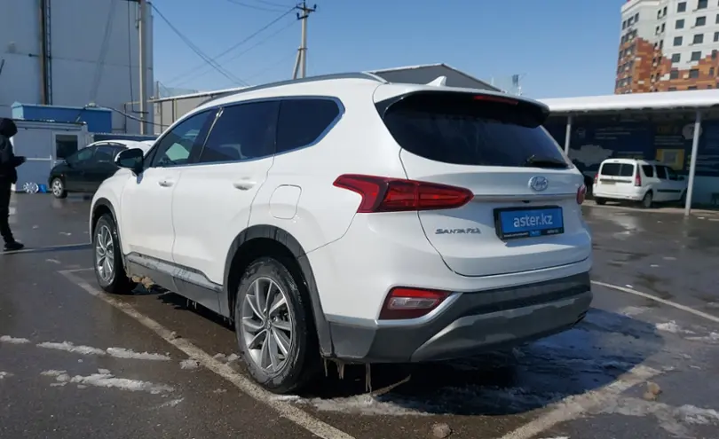 Hyundai Santa Fe 2018 года за 14 500 000 тг. в Шымкент фото 4