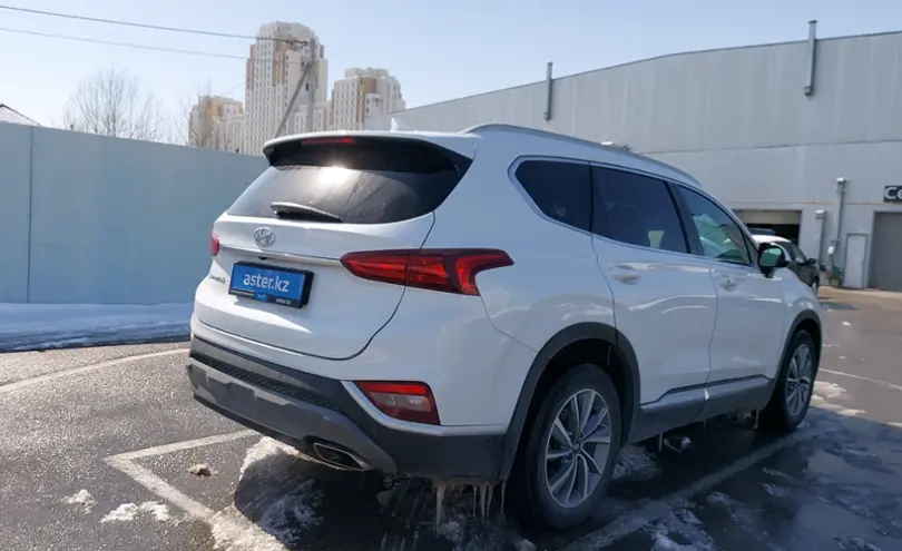 Hyundai Santa Fe 2018 года за 14 500 000 тг. в Шымкент фото 3