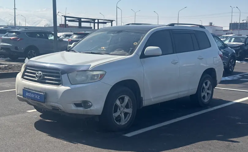 Toyota Highlander 2008 года за 9 000 000 тг. в Алматы