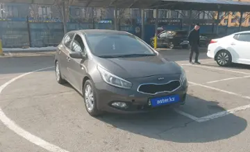Kia Ceed 2013 года за 5 500 000 тг. в Алматы фото 2