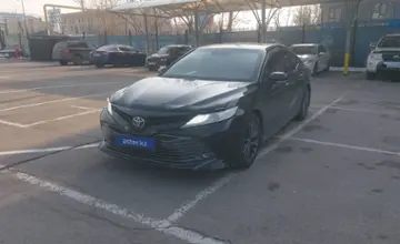 Toyota Camry 2019 года за 13 800 000 тг. в Алматы фото 1
