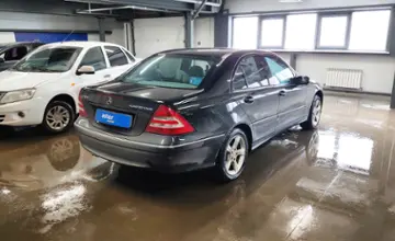 Mercedes-Benz C-Класс 2005 года за 6 350 000 тг. в Астана фото 3