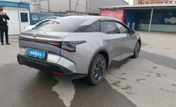 Toyota bZ3 2024 года за 9 450 000 тг. в Шымкент фото 3