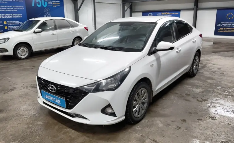 Hyundai Accent 2021 года за 7 500 000 тг. в Астана