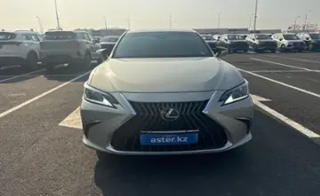 Lexus ES 2023 года за 35 000 000 тг. в Алматы фото 2