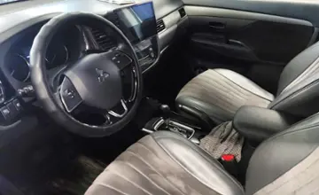 Mitsubishi Outlander 2018 года за 9 800 000 тг. в Астана фото 5